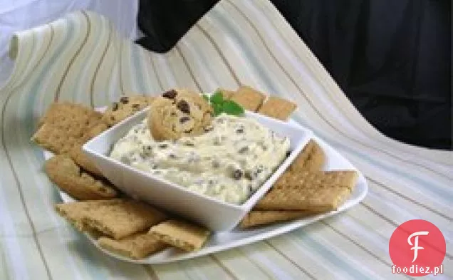 Holly ' s Chocolate Chip Cookie Dough Dip