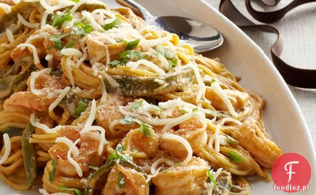 Kremowy Makaron Z Pomidorami, Poblano I Krewetkami