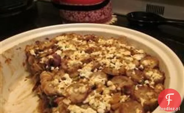 Zapiekanka szwajcarska, kiełbasa, makaron i fasola