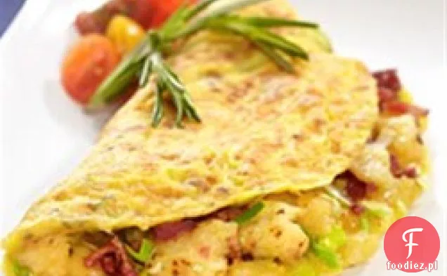 Omlet z boczkiem, porem i ziemniakami