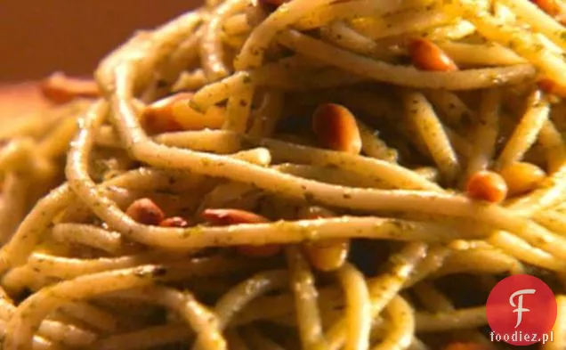 Spaghetti z miętą i Pietruszkowym Pesto