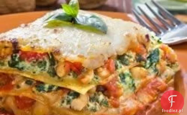 Lasagne szpinakowa z pesto z orzecha włoskiego