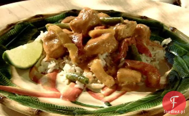 Kurczak z orzechowym sosem Curry