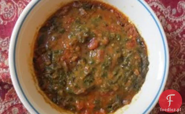 Szpinak i pomidor Dal (Indyjska zupa z soczewicy)