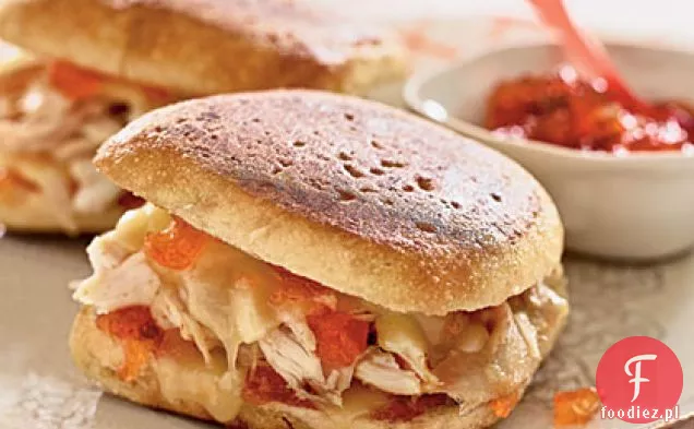 Pikantny Jack i kurczak na Ciabatta