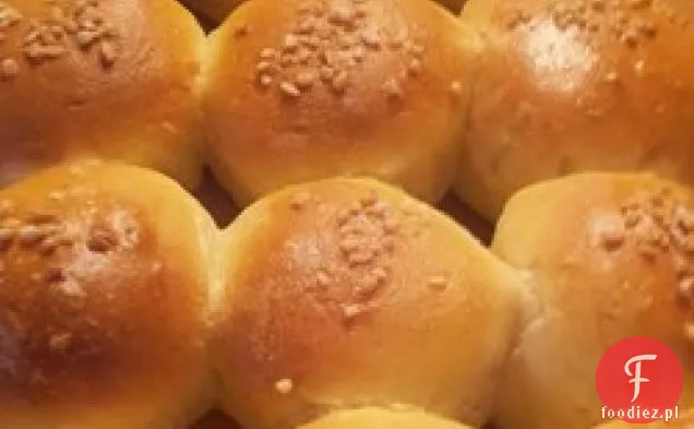 Rosemary Pull-Apart Dinner Rolls