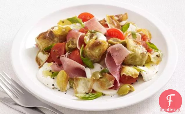 Sałatka Caprese z Prosciutto i smażonymi karczochami