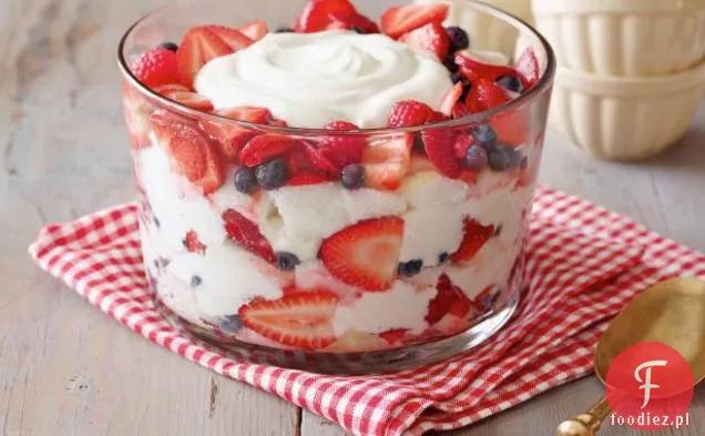 Angel Food Cake and Berry Trifle
