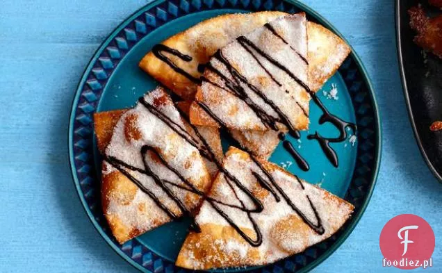 Sopaipillas Z Sosem Czekoladowym