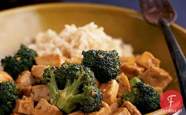 Brokuły-Tofu Stir-Fry