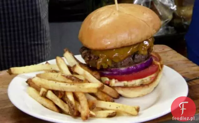 Burger wieprzowy z grilla