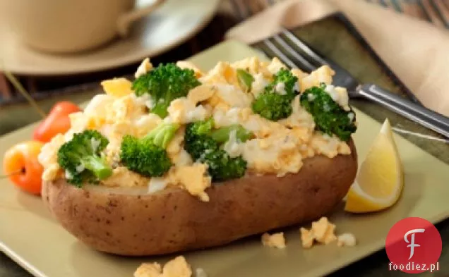 Brokuł - jajko faszerowane pieczone ziemniaki