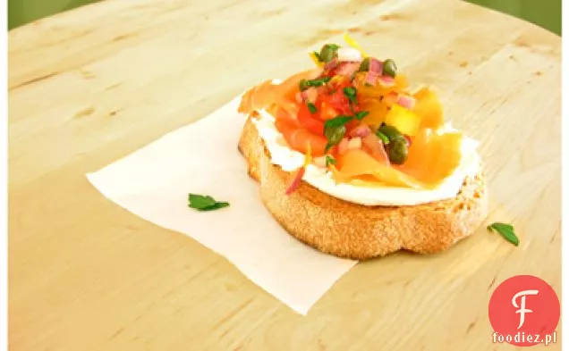 Sałatka Z Łososia Wędzonego I Pomidorów Tartine