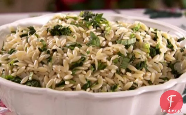 Szpinak i bazylia Orzo