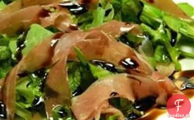 Sałatka z rukoli i szynki parmeńskiej