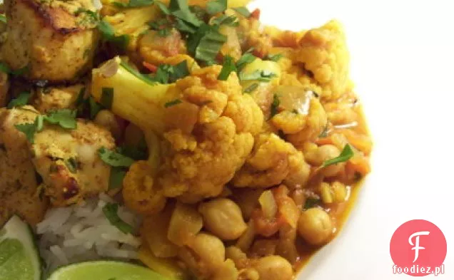 Curry Kalafior Z Ciecierzycą I Pomidorami