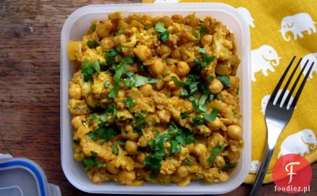 Pikantny Gulasz Z Kalafiora I Ciecierzycy