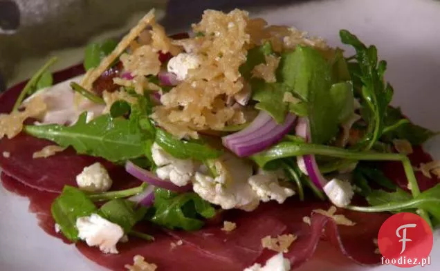 Braesola i lekko marynowana Sałatka z grzybami i kalafiorem z chrupiącym Parmigiano