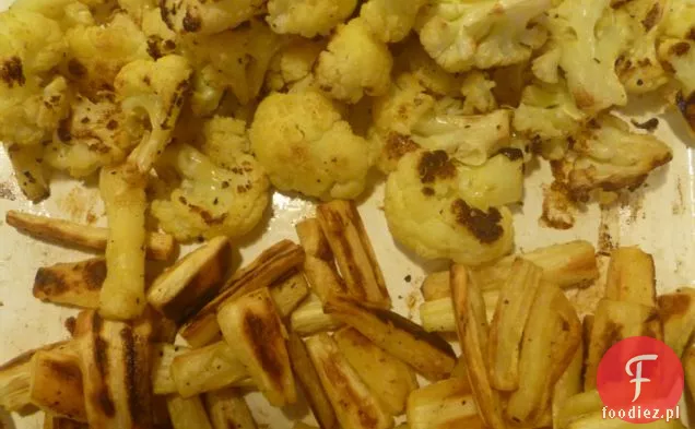 Pieczone Kalafior I Pasternak Puree Ziemniaczane Z Chrzanem