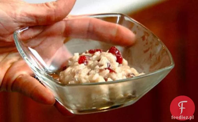 Pudding ryżowy Instant z cynamonem, kardamonem i jagodami