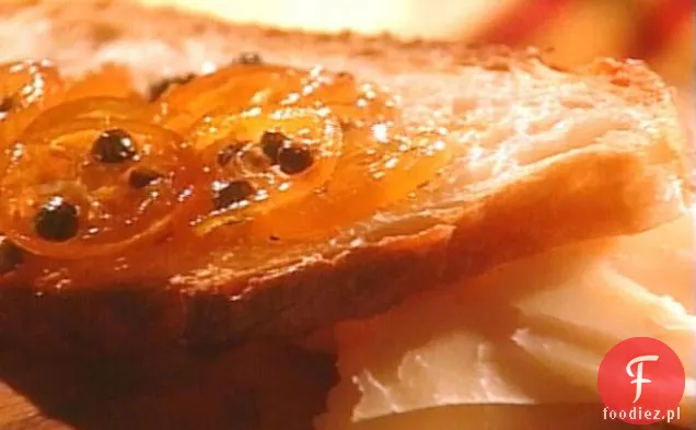 Kumkwat-kompot z pieprzu z serem z mleka krowiego