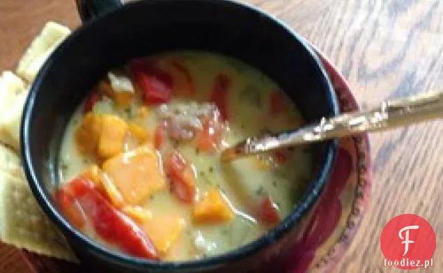 Zupa z szynki i słodkich ziemniaków