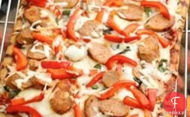 Grillowana Pizza z kiełbasą i pieprzem