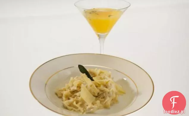 Zapiekanka z kraba i Brie z polewą z dzikich grzybów