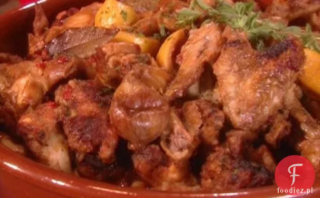 Skrzydełka z kurczaka w sosie czosnkowym