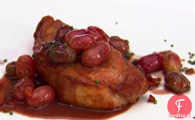 Kotlety schabowe zapiekane z sosem winogronowym