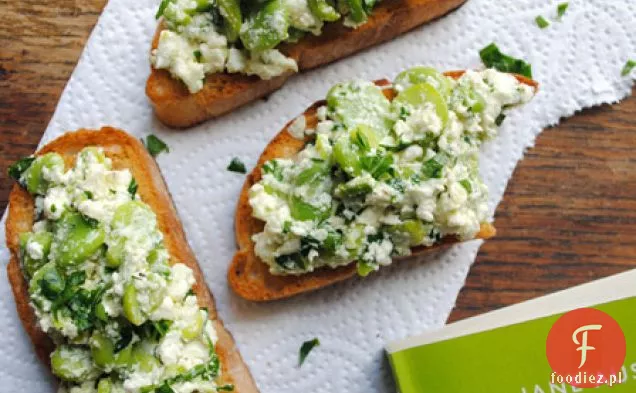 Bób I Feta Bruschetta