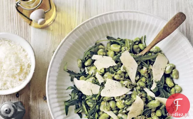 Sałatka Z Fasoli Fava Z Pecorino