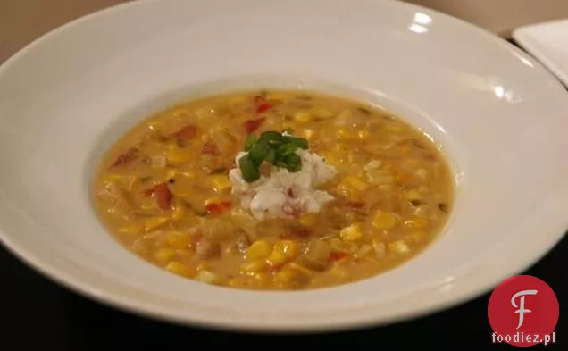 Pieczona zupa kukurydziana z homarem