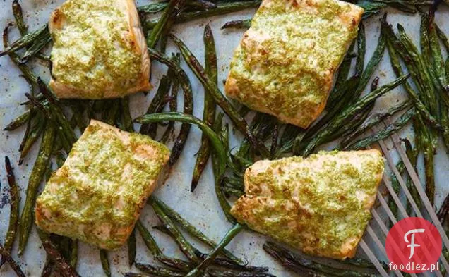 Kolendra Crusted Arctic Char z zieloną fasolką