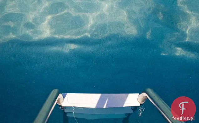 Imbirowy Halibut Sezamowy Z Pikantnymi Arbuzowymi Ogórkami