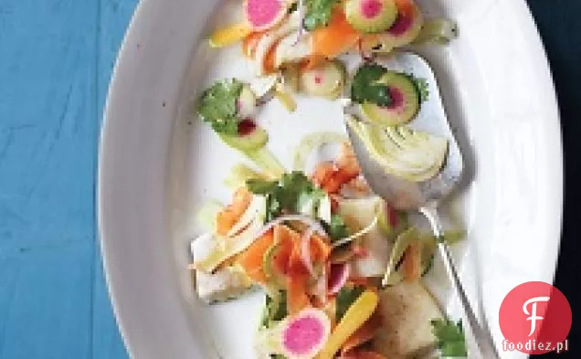 Pieczony Halibut Z Ogoloną Wiosenną Sałatką Warzywną