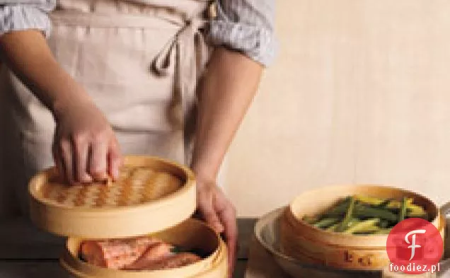 Arctic Char I Fasolka Szparagowa Z Bazylią Vinaigrette