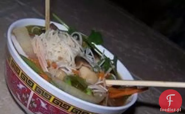 Pikantna Azjatycka zupa wołowo - Grochowa