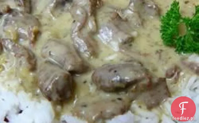 Dziczyzna Stroganoff