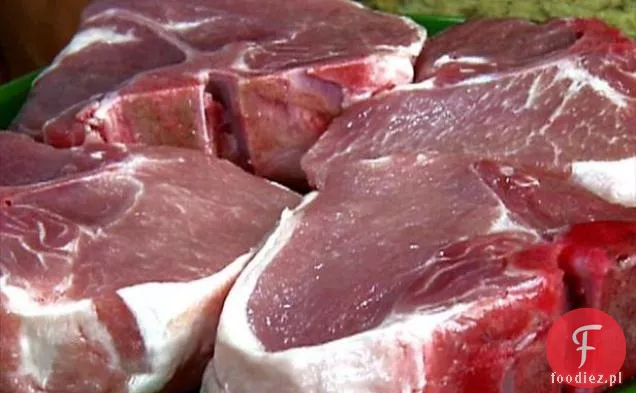 Grillowane słodkie i pikantne kotlety wieprzowe