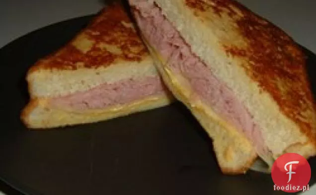 Kanapka z grillowanym serem cioci Bev