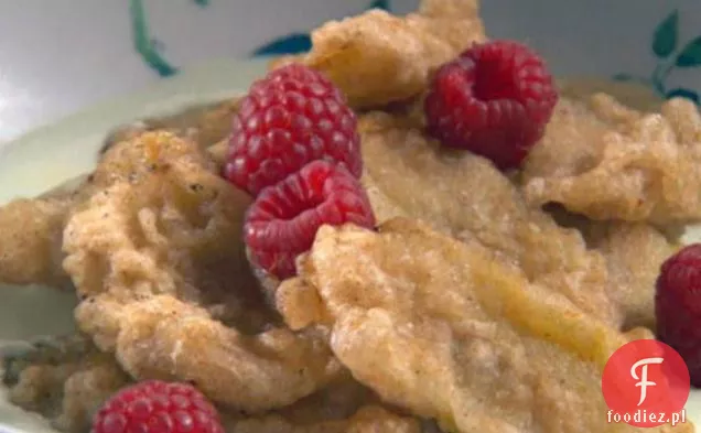 Tempura banany z sosem kokosowo-zieloną herbatą