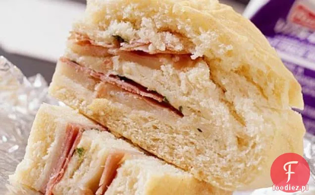 Focaccia nadziewana Prosciutto i Provolone