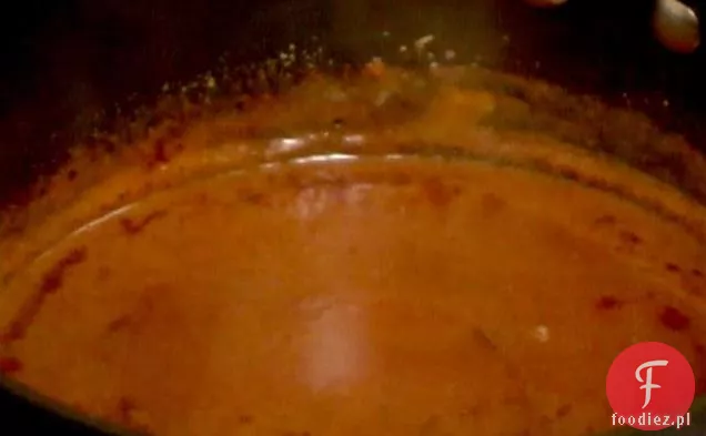 Pikantny (lub łagodny) sos orzechowy