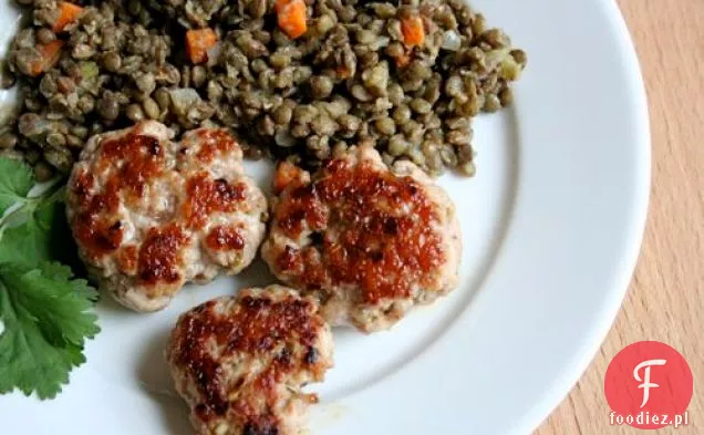 Jedz Za Osiem Dolców: Prosta Kiełbasa Z Kopru Włoskiego Z Sałatką Z Soczewicy