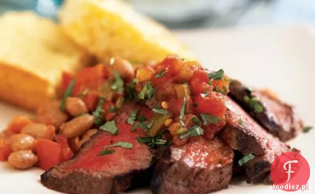 Południowo-zachodni stek i fasola Pinto