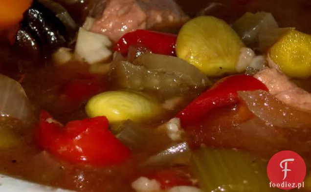 Gulasz wołowy, warzywny i jęczmienny