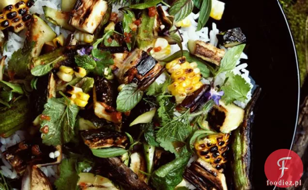 Grillowana Sałatka warzywno-ryżowa z sosem rybnym Vinaigrette