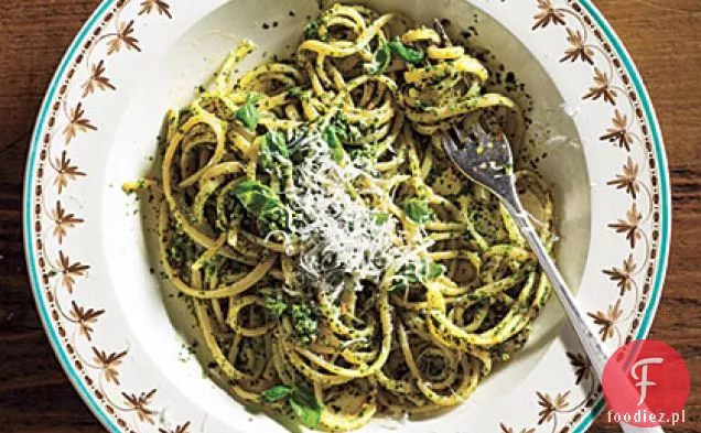 Linguine ze szpinakiem-ziołowe Pesto