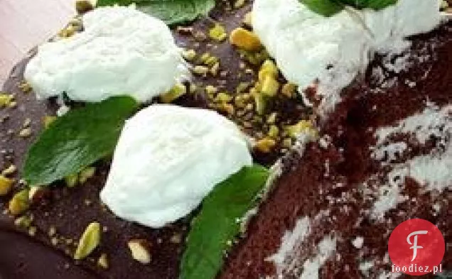 Tort Czekoladowo-Miętowy Warstwowy